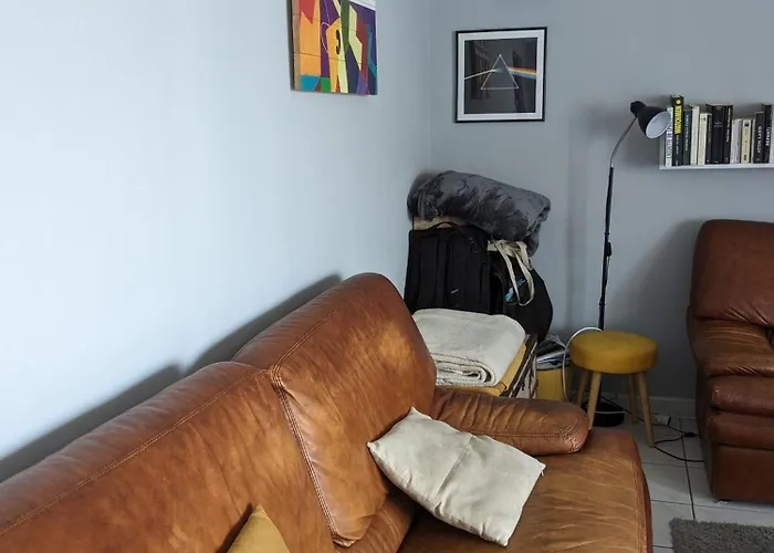 3 - 2 Salles De Bain - 6 Personnes *